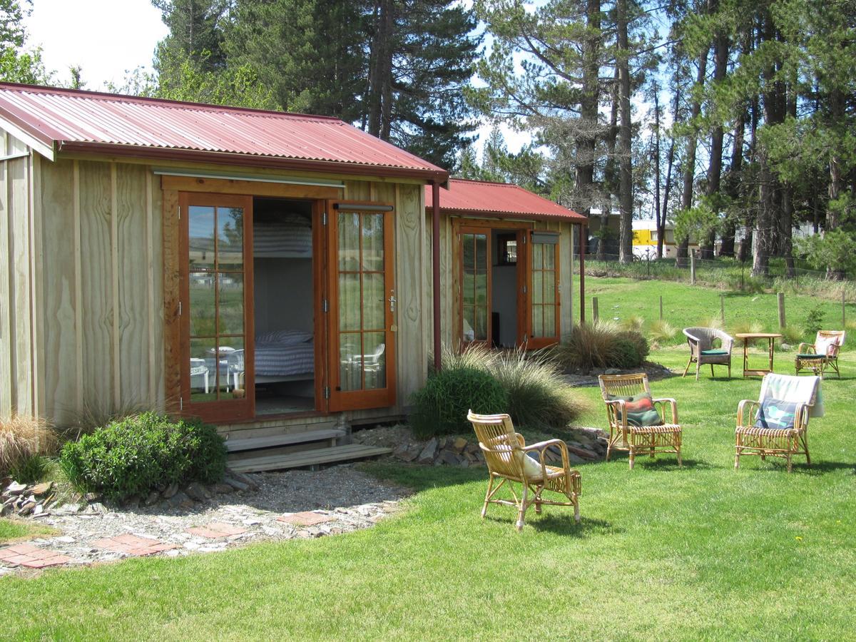 Behind The Bike Sheds Bed & Breakfast Waipiata Exterior photo