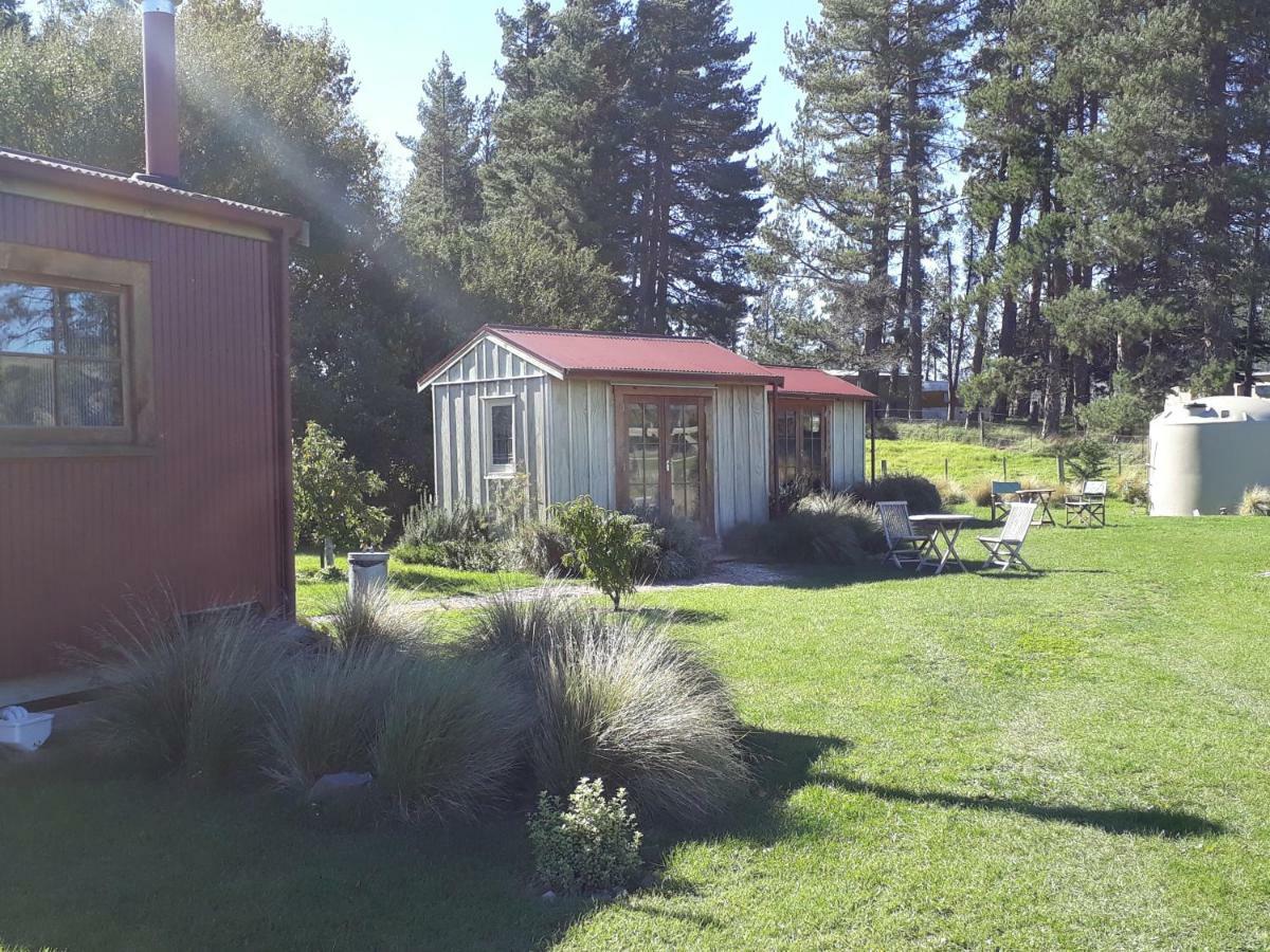 Behind The Bike Sheds Bed & Breakfast Waipiata Exterior photo